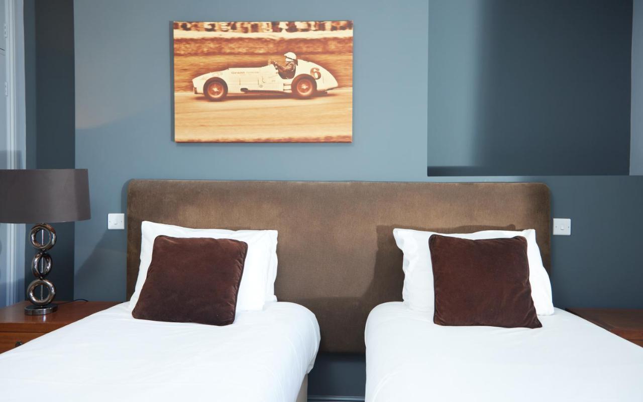 Trents By Greene King Inns Chichester Esterno foto