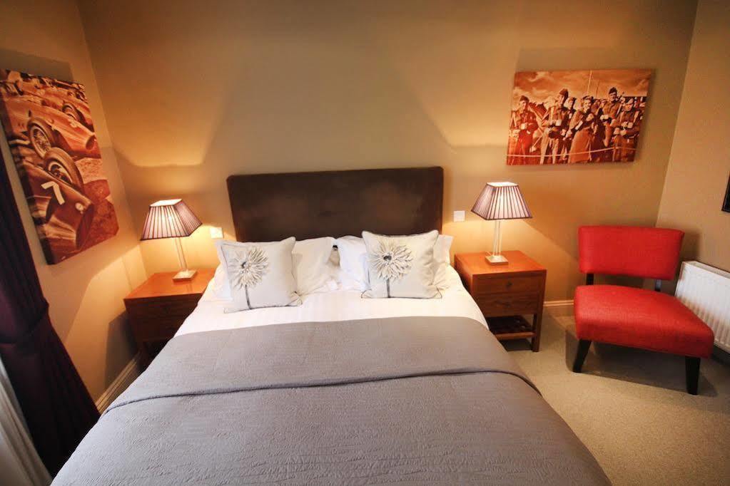 Trents By Greene King Inns Chichester Esterno foto